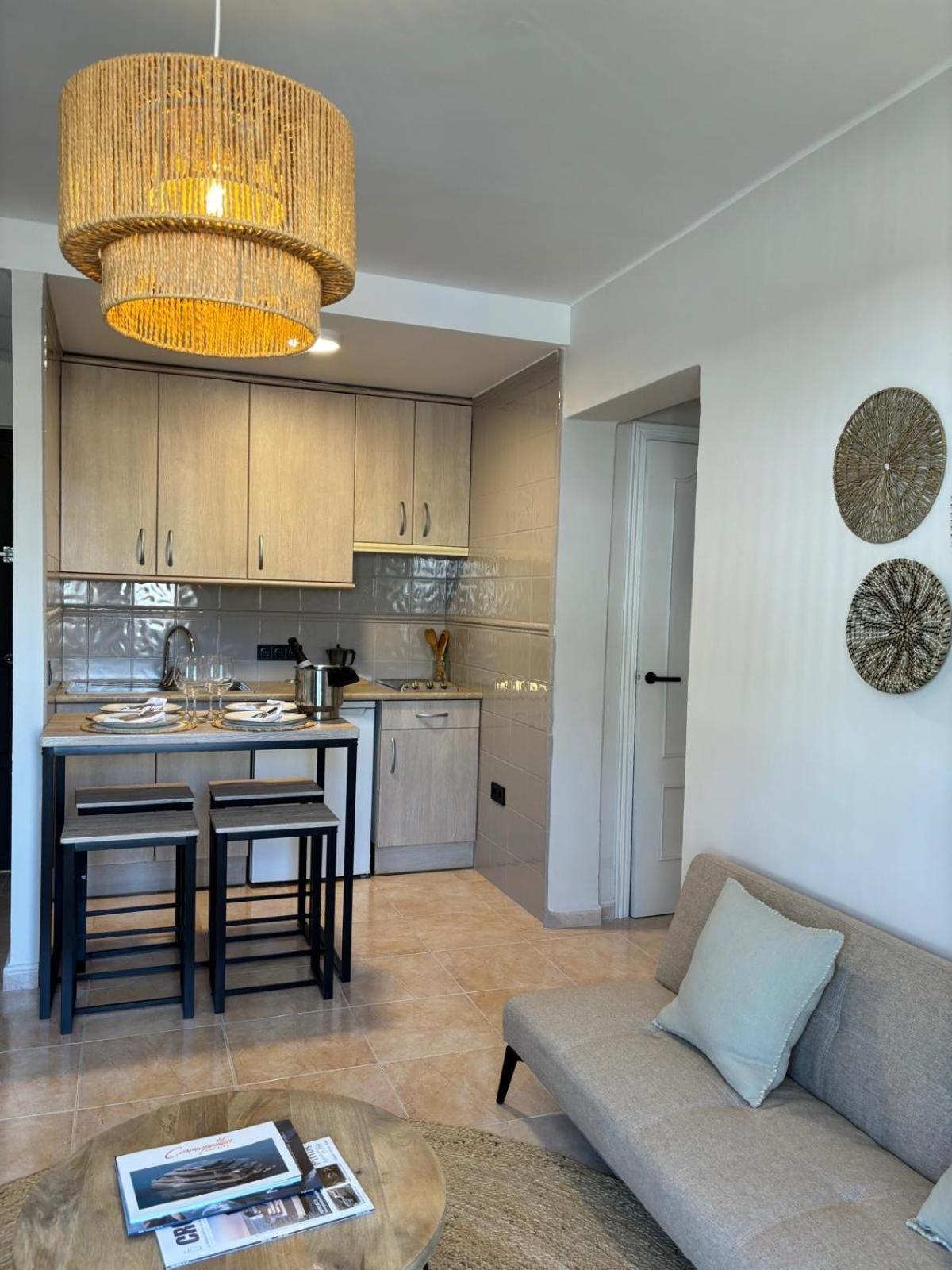 Apartamentos Ses Veles Cala Llonga  Δωμάτιο φωτογραφία