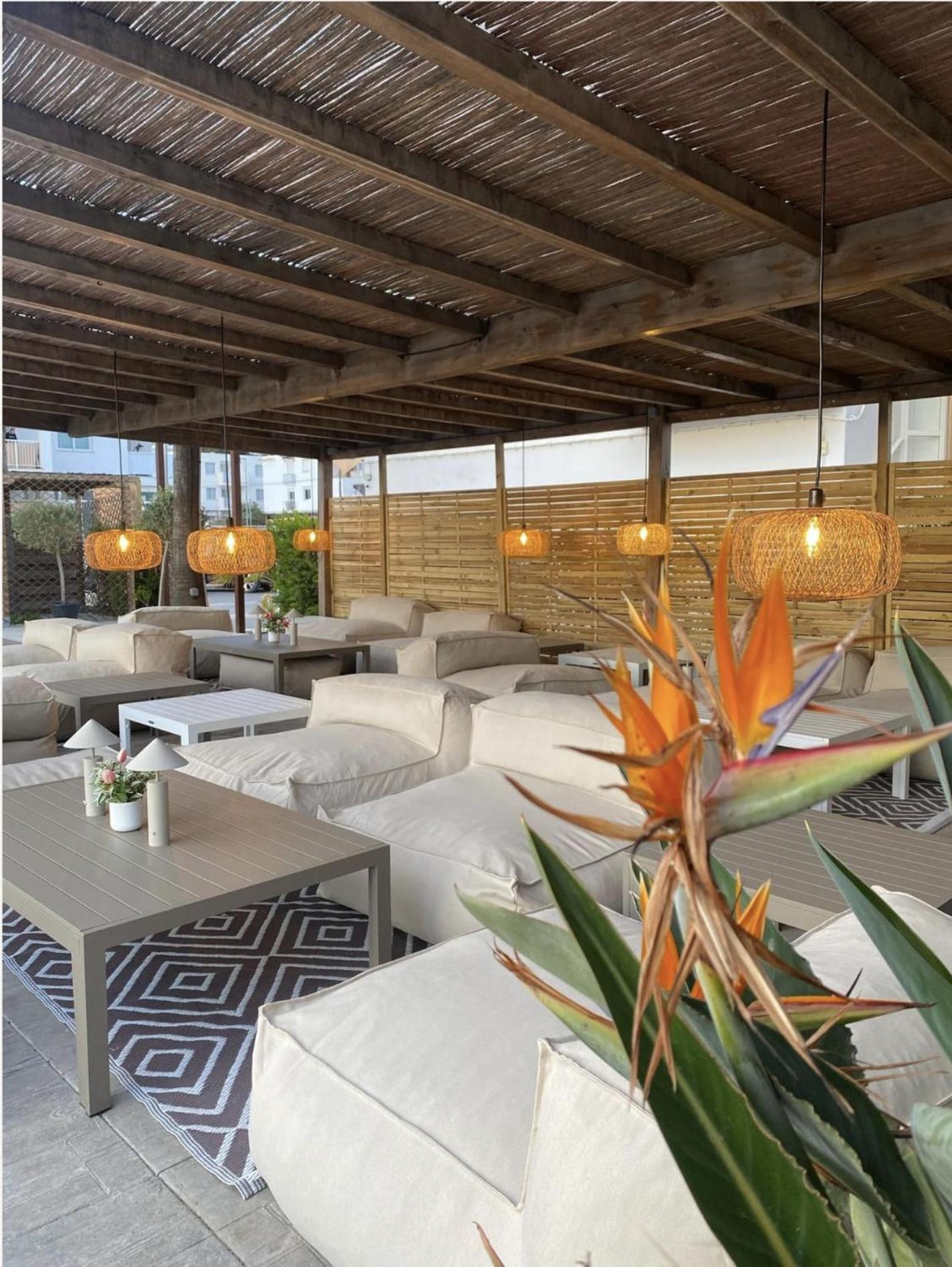 Apartamentos Ses Veles Cala Llonga  Εξωτερικό φωτογραφία